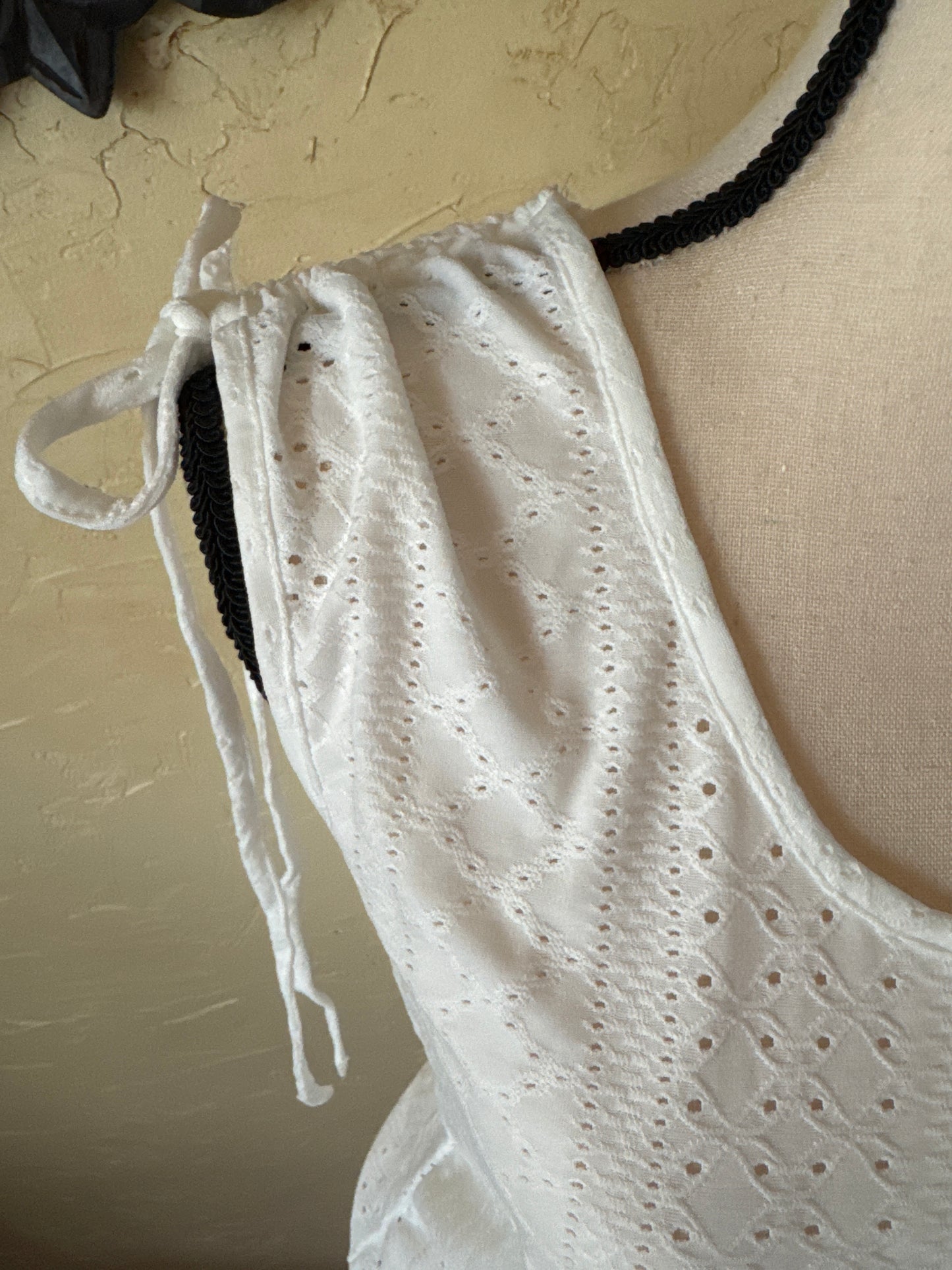Decorative Button White Top